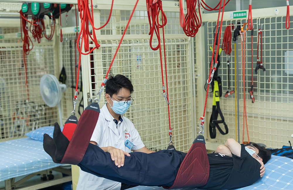 懸吊康復(fù)工作站